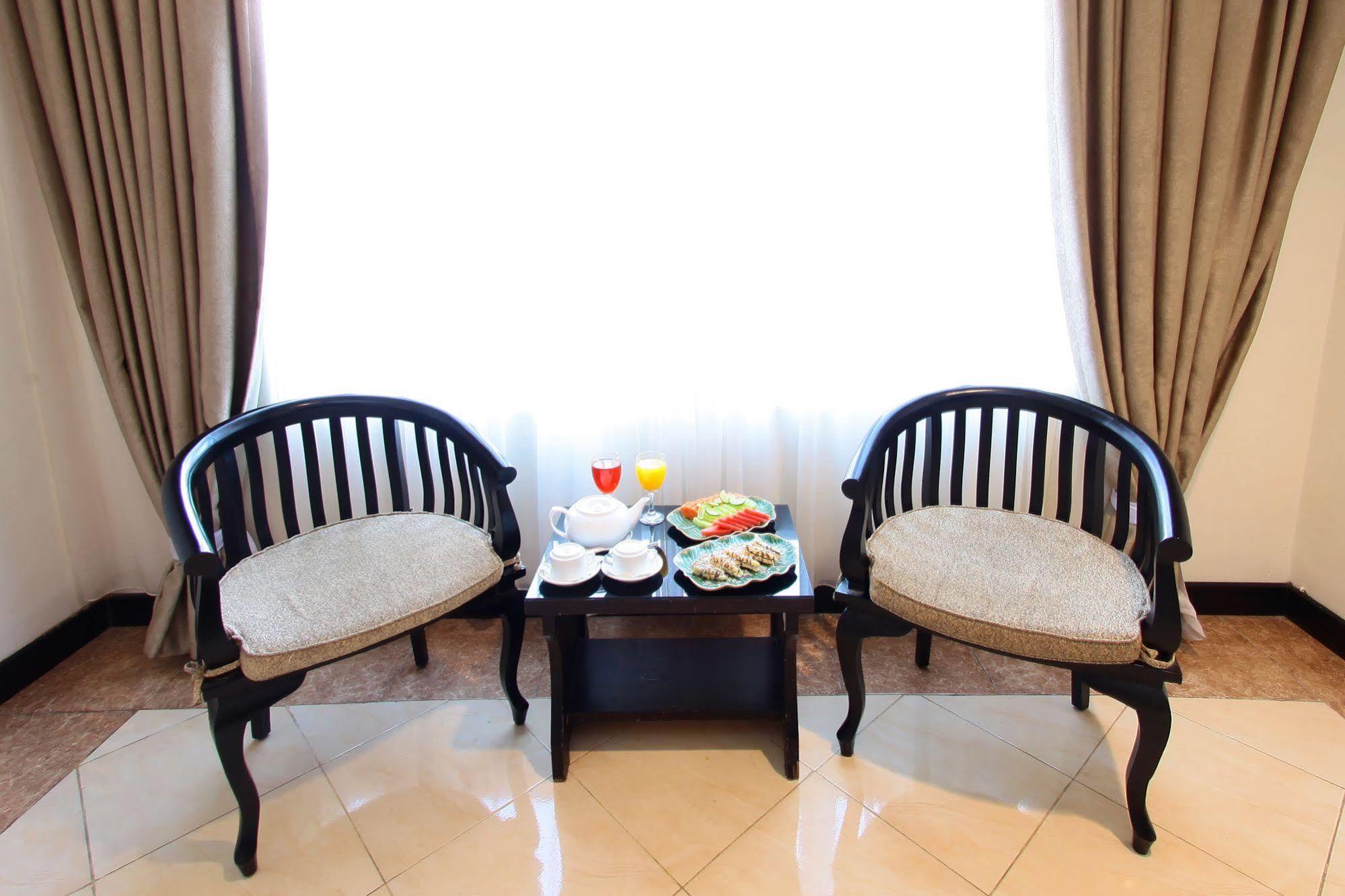 Hotel Sutomo Makassar Ngoại thất bức ảnh
