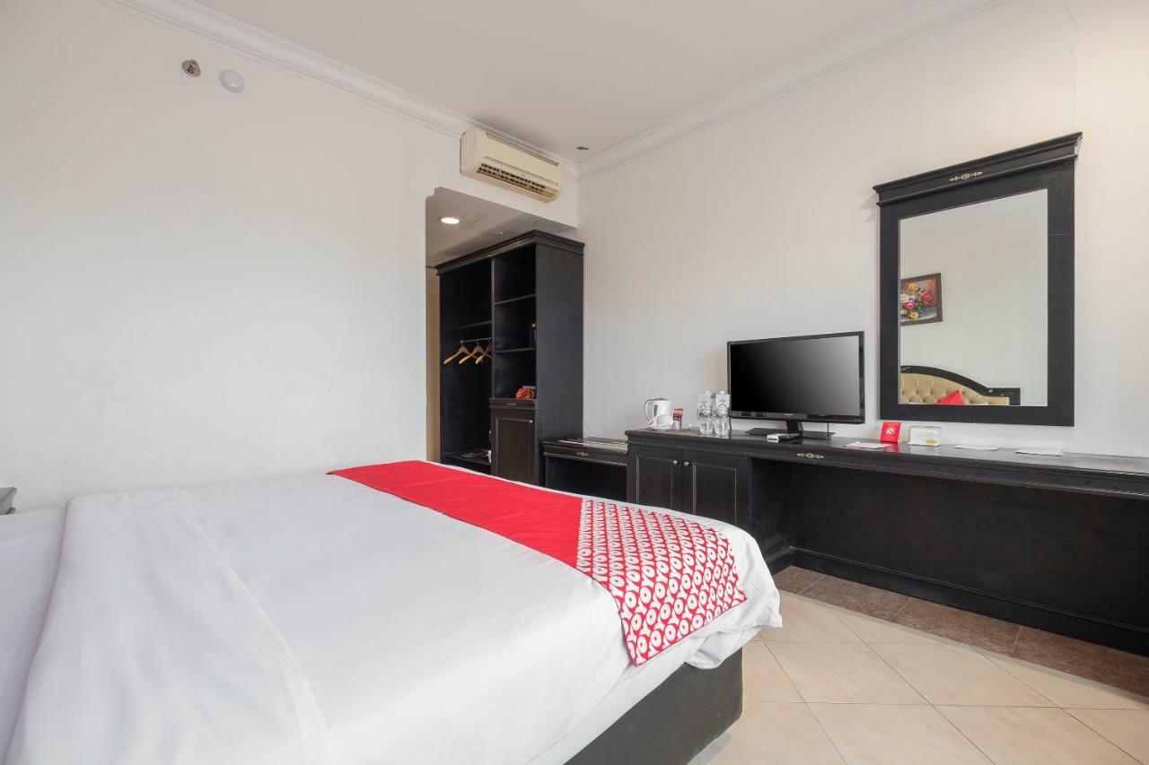 Hotel Sutomo Makassar Ngoại thất bức ảnh